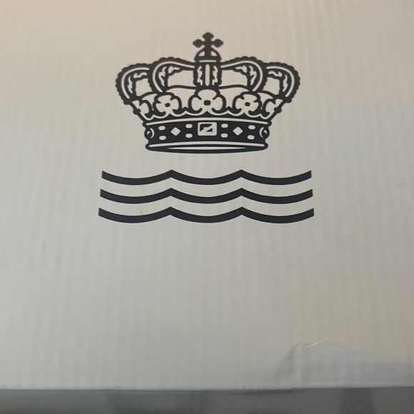 Royal Copenhagen White Fluted bowl, 13 cm - Picture 2 of 5